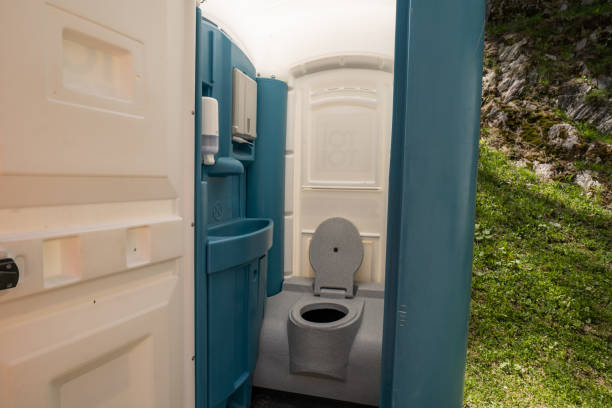 Best Portable restroom trailer rental  in Clearwater, SC